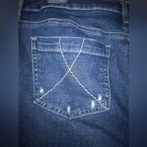 NYDJ Statement Denim - Picture 10 of 12